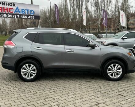 Серый Ниссан Rogue, объемом двигателя 2.5 л и пробегом 229 тыс. км за 11500 $, фото 7 на Automoto.ua