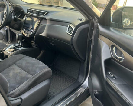 Серый Ниссан Rogue, объемом двигателя 2.5 л и пробегом 226 тыс. км за 11300 $, фото 16 на Automoto.ua