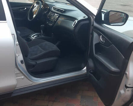 Серый Ниссан Rogue, объемом двигателя 2.5 л и пробегом 175 тыс. км за 11500 $, фото 11 на Automoto.ua