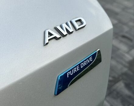 Серый Ниссан Rogue, объемом двигателя 2.5 л и пробегом 300 тыс. км за 9900 $, фото 13 на Automoto.ua