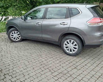 Серый Ниссан Rogue, объемом двигателя 2.49 л и пробегом 164 тыс. км за 11000 $, фото 5 на Automoto.ua