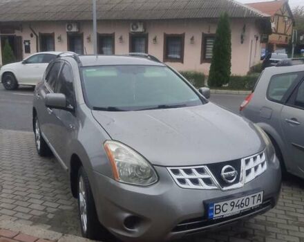 Серый Ниссан Rogue, объемом двигателя 2.5 л и пробегом 200 тыс. км за 8700 $, фото 1 на Automoto.ua