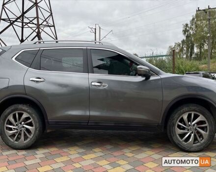 Серый Ниссан Rogue, объемом двигателя 2.5 л и пробегом 143 тыс. км за 13700 $, фото 7 на Automoto.ua