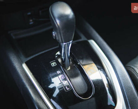 Серый Ниссан Rogue, объемом двигателя 2.5 л и пробегом 168 тыс. км за 13300 $, фото 33 на Automoto.ua