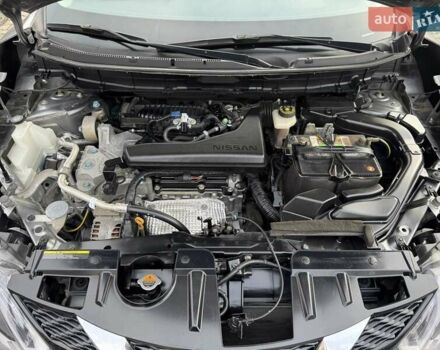 Сірий Ніссан Rogue, об'ємом двигуна 2.49 л та пробігом 160 тис. км за 11000 $, фото 25 на Automoto.ua