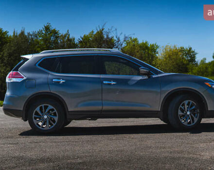 Серый Ниссан Rogue, объемом двигателя 2.5 л и пробегом 168 тыс. км за 13300 $, фото 3 на Automoto.ua