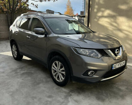 Серый Ниссан Rogue, объемом двигателя 2.5 л и пробегом 226 тыс. км за 11300 $, фото 10 на Automoto.ua