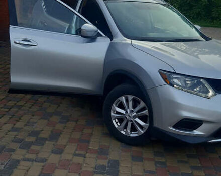 Серый Ниссан Rogue, объемом двигателя 2.5 л и пробегом 175 тыс. км за 11500 $, фото 10 на Automoto.ua