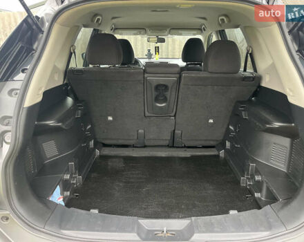 Сірий Ніссан Rogue, об'ємом двигуна 2.49 л та пробігом 209 тис. км за 11300 $, фото 52 на Automoto.ua