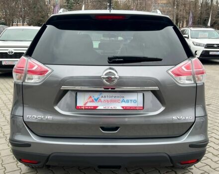 Серый Ниссан Rogue, объемом двигателя 2.5 л и пробегом 229 тыс. км за 11500 $, фото 5 на Automoto.ua