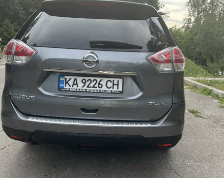 Ніссан Rogue 2014 у Києві на Automoto.ua Сірий Ніссан Rogue, об'ємом двигуна 2.5 л та пробігом 200 тис. км за 15000 $, фото 2 на Automoto.ua
