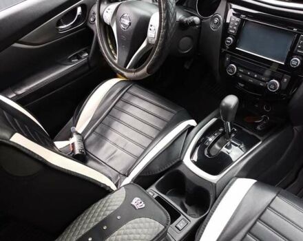 Серый Ниссан Rogue, объемом двигателя 0 л и пробегом 127 тыс. км за 13200 $, фото 6 на Automoto.ua