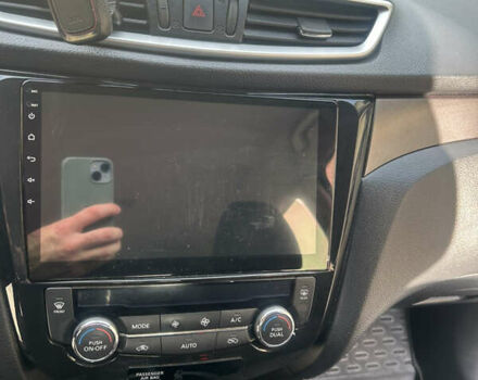 Серый Ниссан Rogue, объемом двигателя 2.5 л и пробегом 226 тыс. км за 11300 $, фото 15 на Automoto.ua