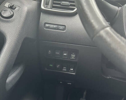 Ніссан Rogue 2014 у Києві на Automoto.ua Сірий Ніссан Rogue, об'ємом двигуна 2.5 л та пробігом 200 тис. км за 15000 $, фото 11 на Automoto.ua