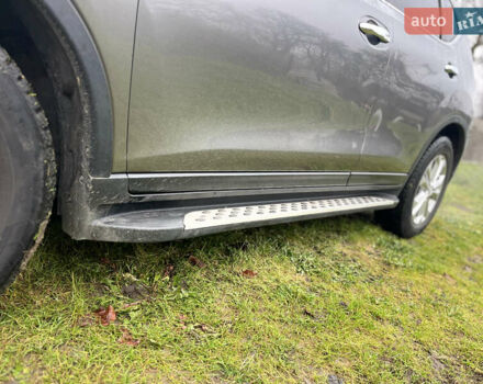 Сірий Ніссан Rogue, об'ємом двигуна 2.49 л та пробігом 209 тис. км за 11300 $, фото 14 на Automoto.ua