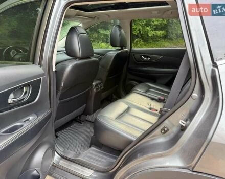 Серый Ниссан Rogue, объемом двигателя 2.5 л и пробегом 168 тыс. км за 13300 $, фото 75 на Automoto.ua