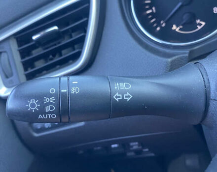 Сірий Ніссан Rogue, об'ємом двигуна 2.49 л та пробігом 117 тис. км за 13700 $, фото 18 на Automoto.ua