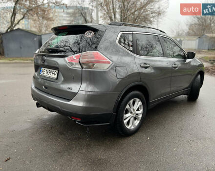 Сірий Ніссан Rogue, об'ємом двигуна 2.49 л та пробігом 208 тис. км за 12700 $, фото 6 на Automoto.ua