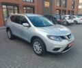Серый Ниссан Rogue, объемом двигателя 2.5 л и пробегом 157 тыс. км за 12000 $, фото 1 на Automoto.ua