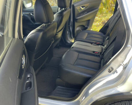 Сірий Ніссан Rogue, об'ємом двигуна 2.49 л та пробігом 220 тис. км за 10900 $, фото 7 на Automoto.ua