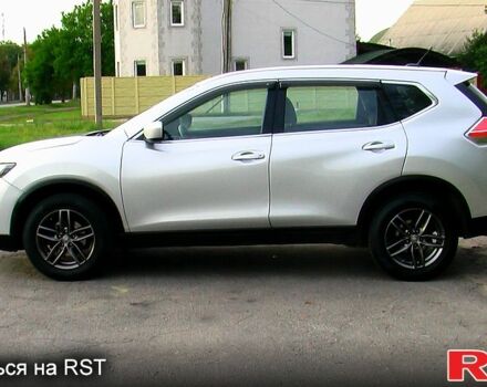 Сірий Ніссан Rogue, об'ємом двигуна 2.5 л та пробігом 205 тис. км за 11700 $, фото 4 на Automoto.ua