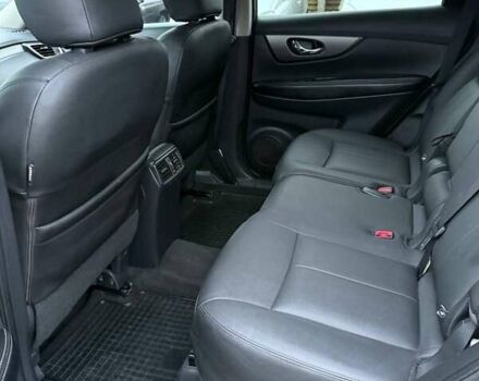 Серый Ниссан Rogue, объемом двигателя 2.5 л и пробегом 160 тыс. км за 11500 $, фото 6 на Automoto.ua