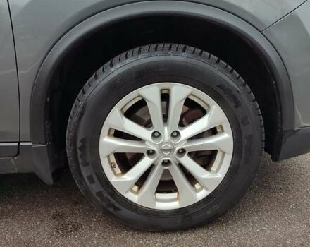 Серый Ниссан Rogue, объемом двигателя 2.49 л и пробегом 112 тыс. км за 12500 $, фото 10 на Automoto.ua
