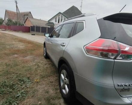 Сірий Ніссан Rogue, об'ємом двигуна 2.5 л та пробігом 230 тис. км за 10800 $, фото 2 на Automoto.ua