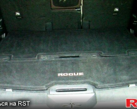 Сірий Ніссан Rogue, об'ємом двигуна 2.5 л та пробігом 205 тис. км за 11700 $, фото 12 на Automoto.ua