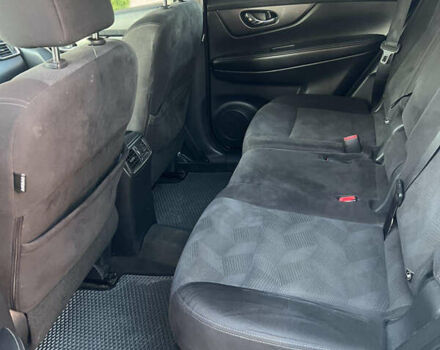 Серый Ниссан Rogue, объемом двигателя 2.5 л и пробегом 194 тыс. км за 12500 $, фото 5 на Automoto.ua