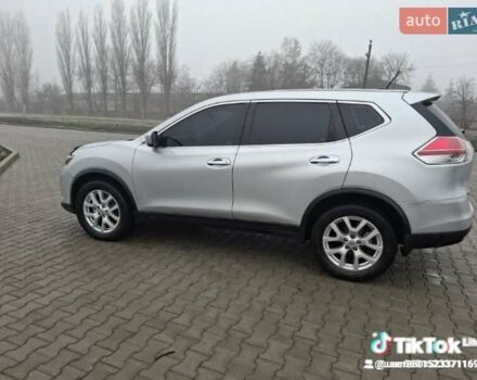 Серый Ниссан Rogue, объемом двигателя 2.5 л и пробегом 190 тыс. км за 10850 $, фото 19 на Automoto.ua