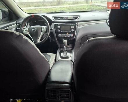 Серый Ниссан Rogue, объемом двигателя 2.5 л и пробегом 190 тыс. км за 10850 $, фото 12 на Automoto.ua