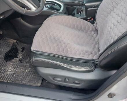 Серый Ниссан Rogue, объемом двигателя 2.5 л и пробегом 133 тыс. км за 14000 $, фото 11 на Automoto.ua