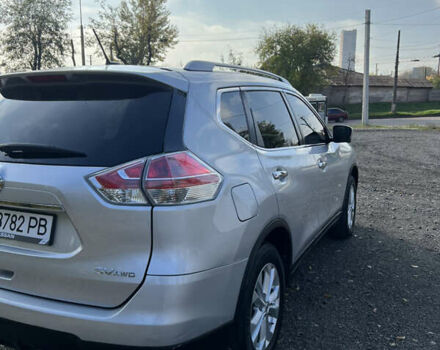 Сірий Ніссан Rogue, об'ємом двигуна 2.5 л та пробігом 160 тис. км за 11800 $, фото 10 на Automoto.ua