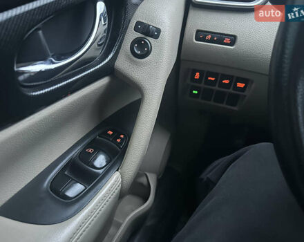 Серый Ниссан Rogue, объемом двигателя 2.49 л и пробегом 258 тыс. км за 11999 $, фото 36 на Automoto.ua