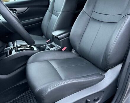 Серый Ниссан Rogue, объемом двигателя 2.5 л и пробегом 160 тыс. км за 11500 $, фото 11 на Automoto.ua