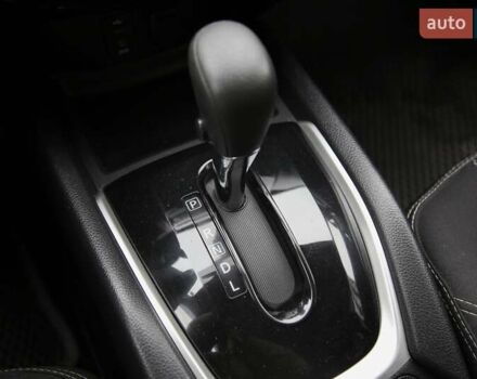 Серый Ниссан Rogue, объемом двигателя 2.49 л и пробегом 186 тыс. км за 13500 $, фото 18 на Automoto.ua