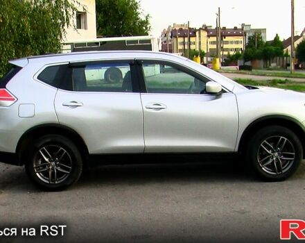 Сірий Ніссан Rogue, об'ємом двигуна 2.5 л та пробігом 205 тис. км за 11700 $, фото 2 на Automoto.ua