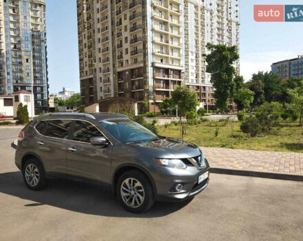 Серый Ниссан Rogue, объемом двигателя 2.5 л и пробегом 70 тыс. км за 14100 $, фото 4 на Automoto.ua