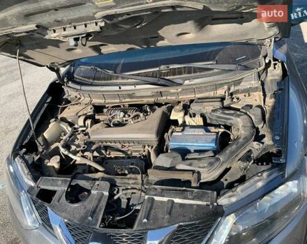 Сірий Ніссан Rogue, об'ємом двигуна 2.5 л та пробігом 120 тис. км за 14000 $, фото 11 на Automoto.ua