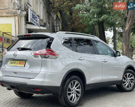 Серый Ниссан Rogue, объемом двигателя 2.5 л и пробегом 215 тыс. км за 13600 $, фото 8 на Automoto.ua