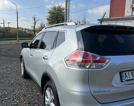 Сірий Ніссан Rogue, об'ємом двигуна 2.5 л та пробігом 160 тис. км за 11800 $, фото 8 на Automoto.ua