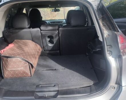 Сірий Ніссан Rogue, об'ємом двигуна 2.5 л та пробігом 209 тис. км за 12200 $, фото 6 на Automoto.ua