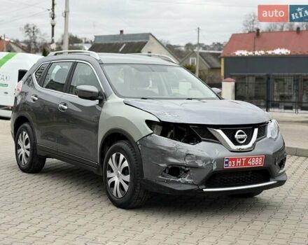 Серый Ниссан Rogue, объемом двигателя 2.5 л и пробегом 140 тыс. км за 8250 $, фото 3 на Automoto.ua