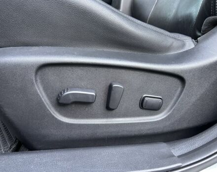 Серый Ниссан Rogue, объемом двигателя 2.5 л и пробегом 192 тыс. км за 12500 $, фото 10 на Automoto.ua