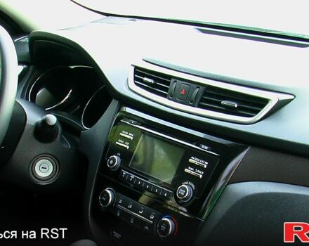 Сірий Ніссан Rogue, об'ємом двигуна 2.5 л та пробігом 205 тис. км за 11700 $, фото 7 на Automoto.ua