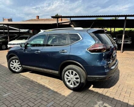 Серый Ниссан Rogue, объемом двигателя 2.5 л и пробегом 232 тыс. км за 12600 $, фото 6 на Automoto.ua