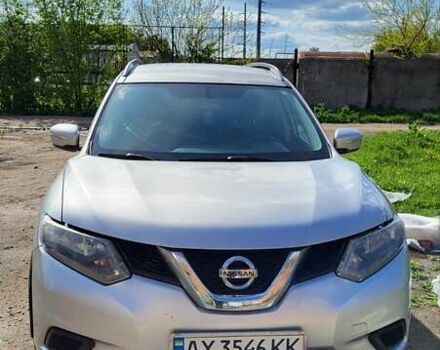 Серый Ниссан Rogue, объемом двигателя 2.49 л и пробегом 155 тыс. км за 12400 $, фото 7 на Automoto.ua