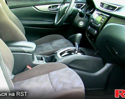 Сірий Ніссан Rogue, об'ємом двигуна 2.5 л та пробігом 205 тис. км за 11700 $, фото 6 на Automoto.ua