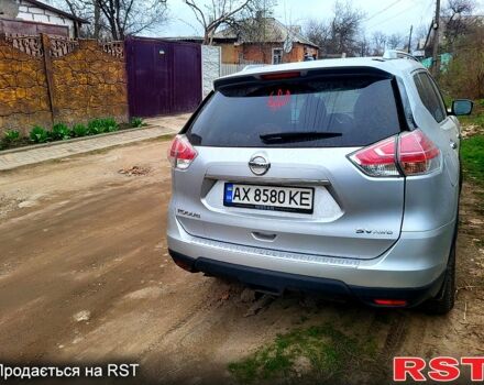 Сірий Ніссан Rogue, об'ємом двигуна 2.5 л та пробігом 220 тис. км за 14000 $, фото 2 на Automoto.ua